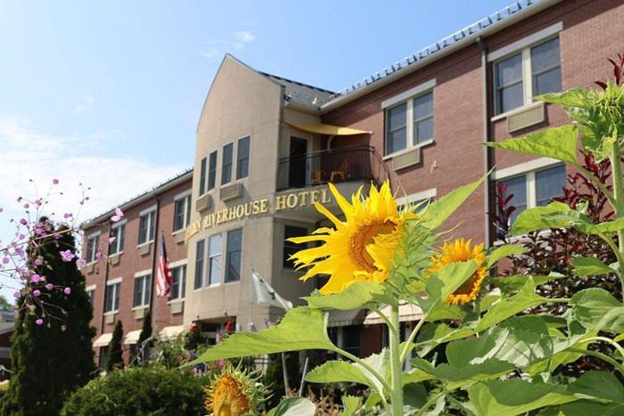 Camden Riverhouse Hotel And Inn Exterior foto